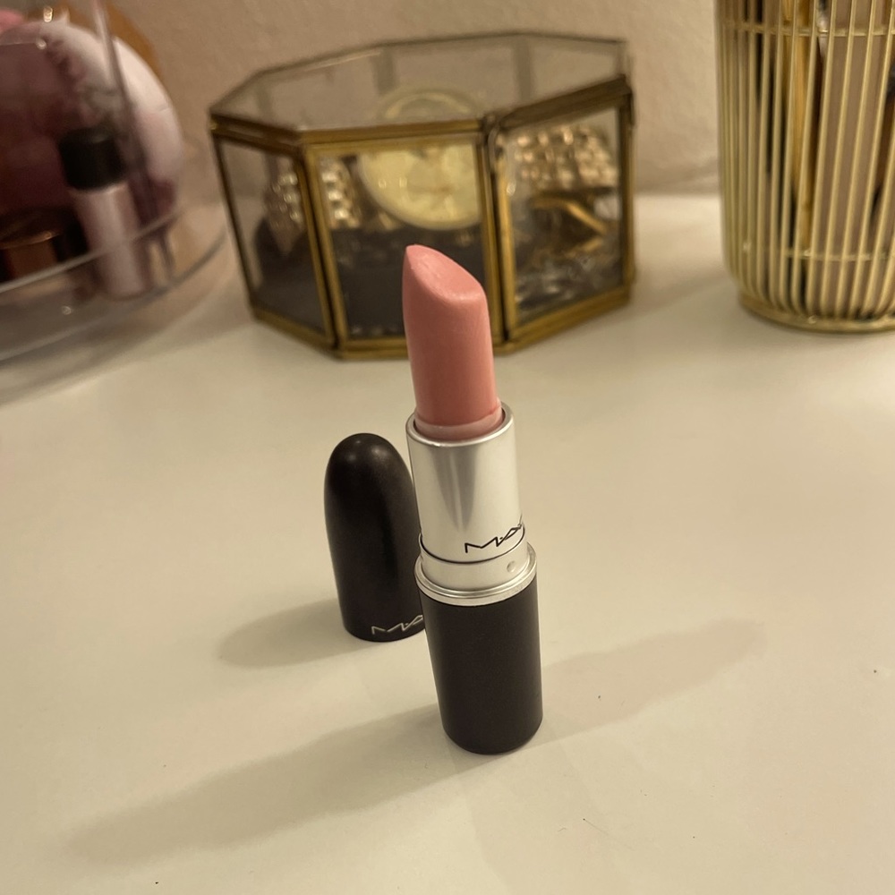 RARE Limited Edition MAC Of Royalty Cremesheen Lipstick Soft Barbie Pink Nude